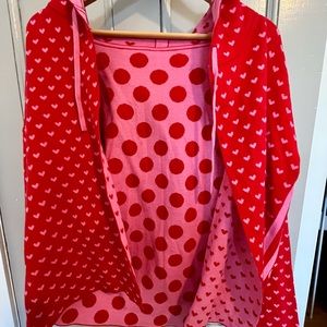 Hearts reversible hoodie shrug